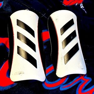 Adidas shinguards
